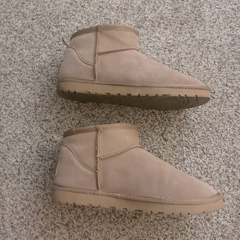 Ugg min dups